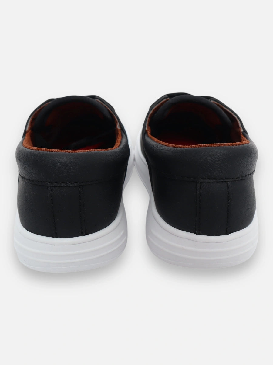 Calzado R031 Apache Negro