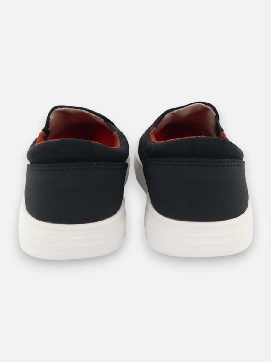 Calzado R046 Negro